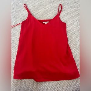 Red lined tank top in XS